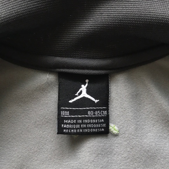 JORDAN Zip Jacket - Picture 3 of 5